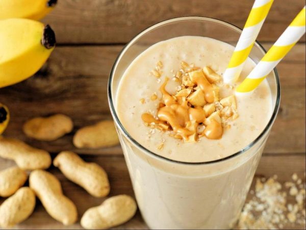 OAT MILK BANANA SHAKE